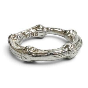TIFFANY & CO. Ring